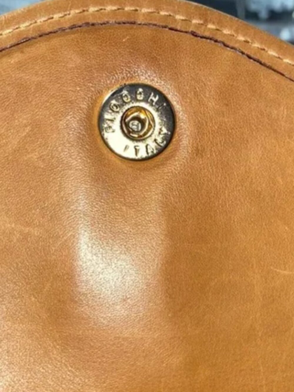 Authentic Celine Envelope Clutch Bag w/ Gold Chain. - Picture 6 of 10